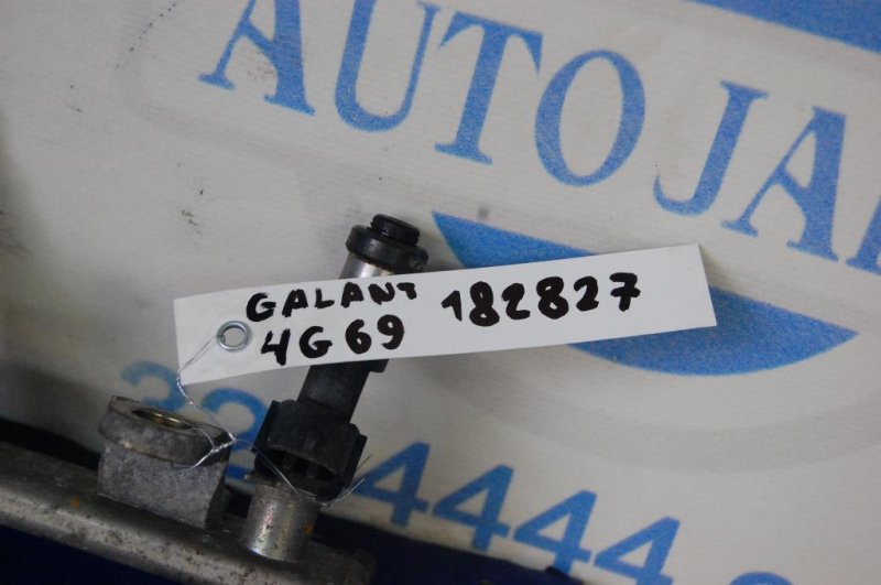 Форсунка топливная MITSUBISHI GALANT 03-12