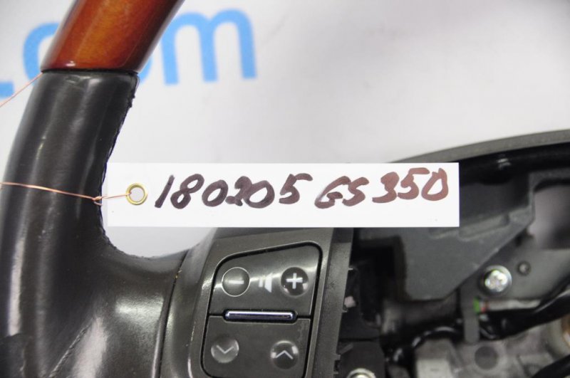 Руль LEXUS GS350 GS300 05-11
