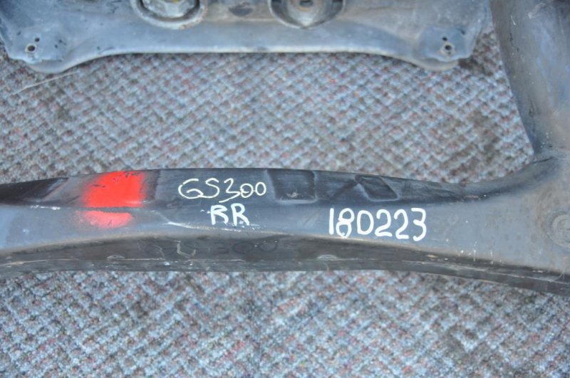 Балка задней подвески GS350 GS300 05-11