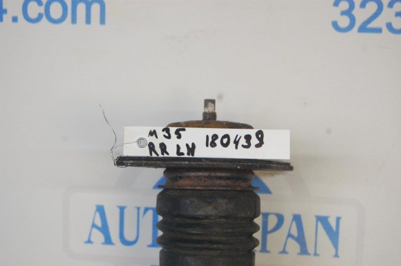 Амортизатор задний левый INFINITI M35/M45 04-10