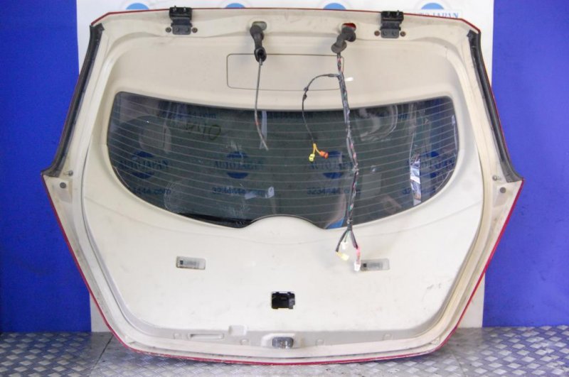 Крышка багажника NISSAN MURANO Z50 02-07 90100-CB80D Б/У