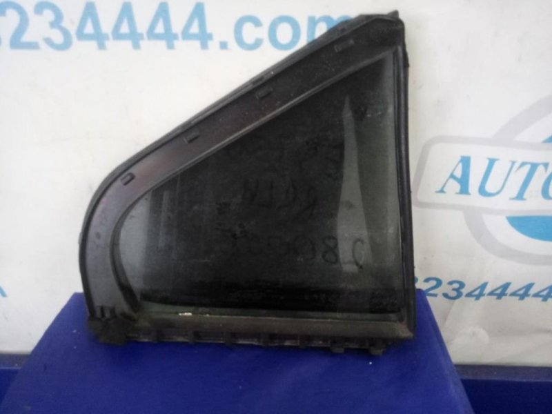 Стекло двери глухое заднее левое ES350 06-12