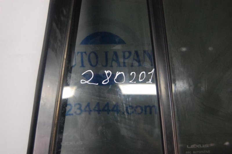 Стекло двери глухое заднее правое LEXUS GX470 02-09 68123-60250 Б/У