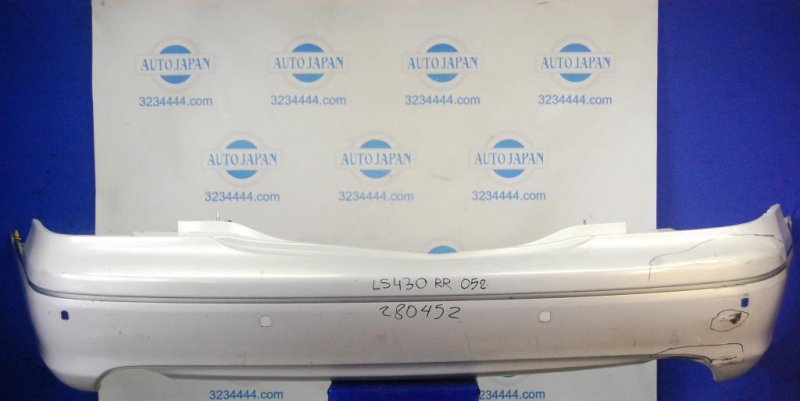 Запчасть бампер задний LEXUS LS430 00-06 Б/У Бампер задний LEXUS LS430 00-06 Б/У