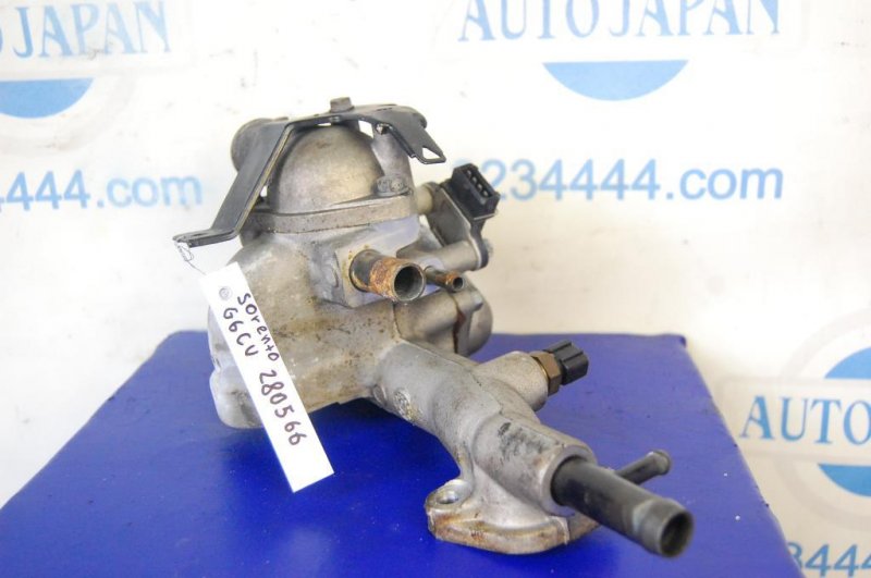 Корпус термостата KIA SORENTO BL 02-09 Б/У