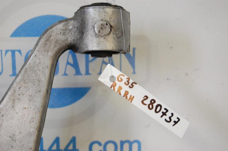 Рычаг задней подвески поперечный верхний задний правый G25/G35/G37/Q40 06-14