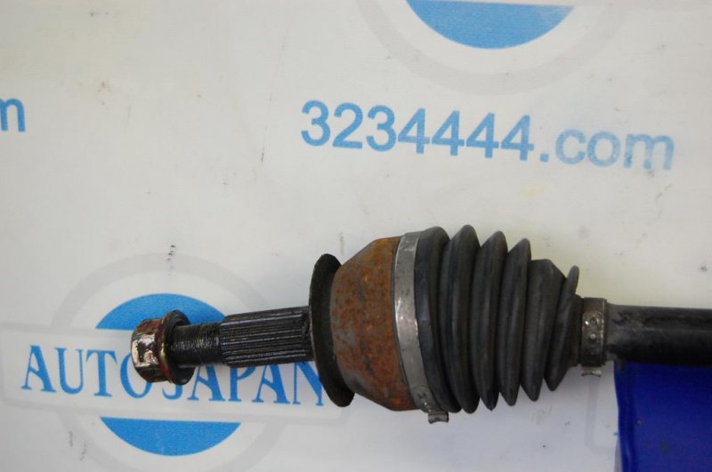 Привод задний задний правый INFINITI M35/M45 04-10 39600-EG00A Б/У