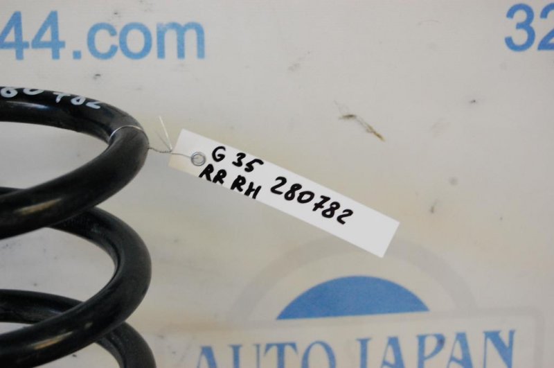 Пружина задней подвески INFINITI G25/G35/G37/Q40 06-14 Б/У
