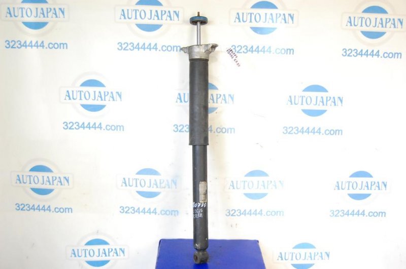 Амортизатор задний правый FORD FOCUS 10-18 CV6Z-18125-G Б/У