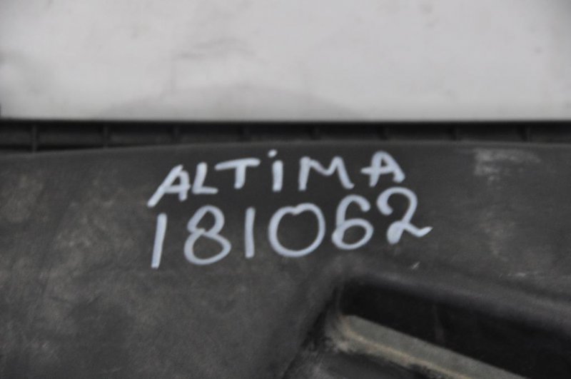 Корпус воздушного фильтра NISSAN ALTIMA L32 07-12