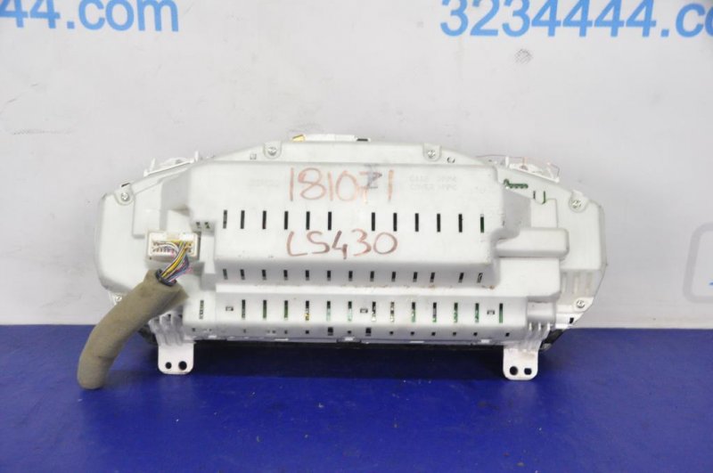 Панель приборов LS430 00-06