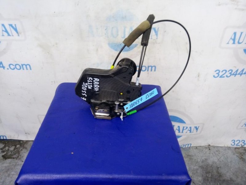 Замок двери задний правый LEXUS ES300 ES330 01-06 69050-33111 Б/У