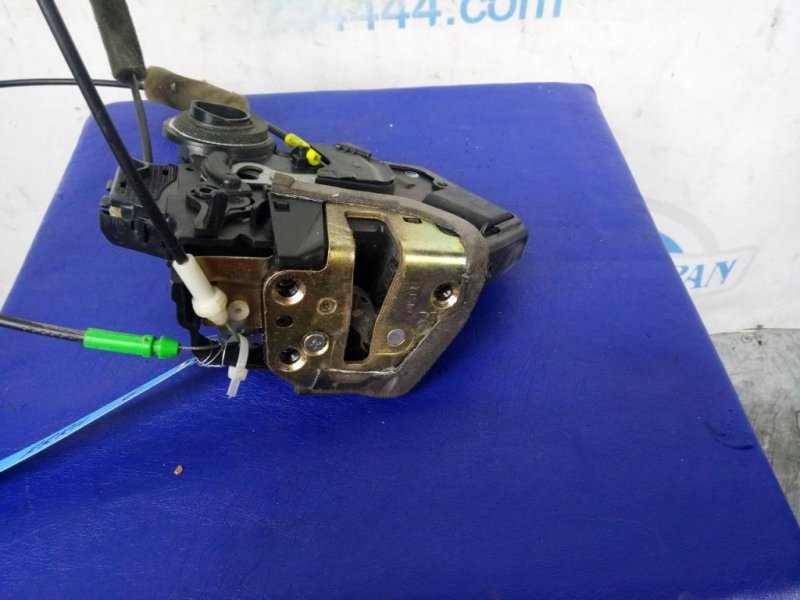 Замок двери задний правый ES300 ES330 01-06