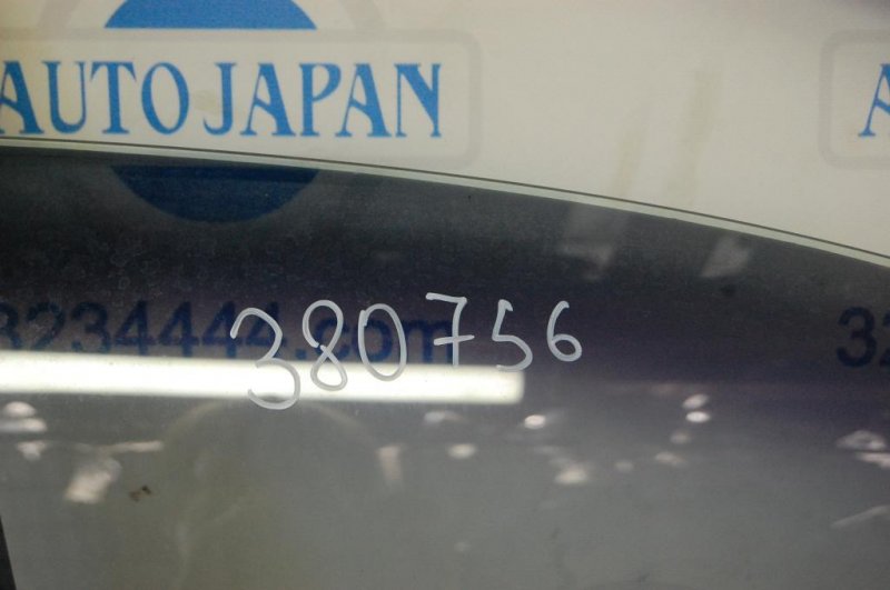 Стекло двери переднее правое ACCENT MC 06-10 Стекло двери переднее правое ACCENT MC 06-10