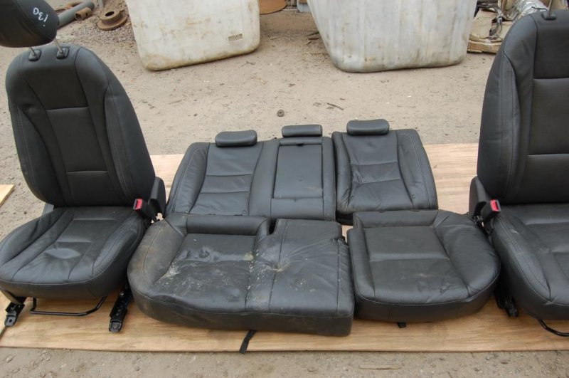 Сиденья комплект HYUNDAI VELOSTER 11-18