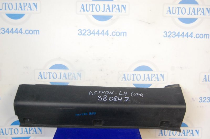 Накладка порога наружная задняя левая SSANGYONG ACTYON 06-11 7957731000 Б/У