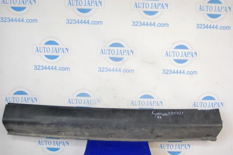 Накладка порога наружная передняя правая SSANGYONG KYRON 05-15 7956731000 Б/У