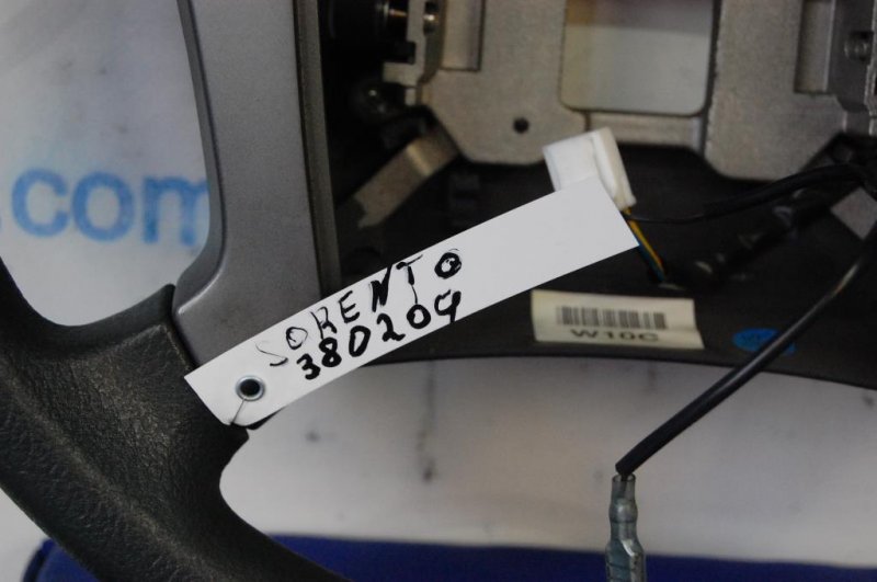 Руль KIA SORENTO BL 02-09