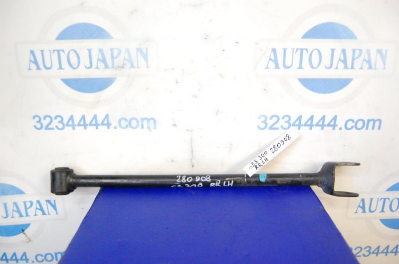 Рычаг задней подвески продольный задний левый LEXUS ES300 ES330 01-06 48780-48020 Б/У