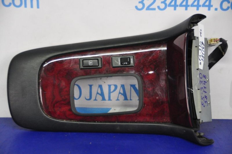 Накладка в салоне LEXUS ES300 ES330 01-06 Б/У