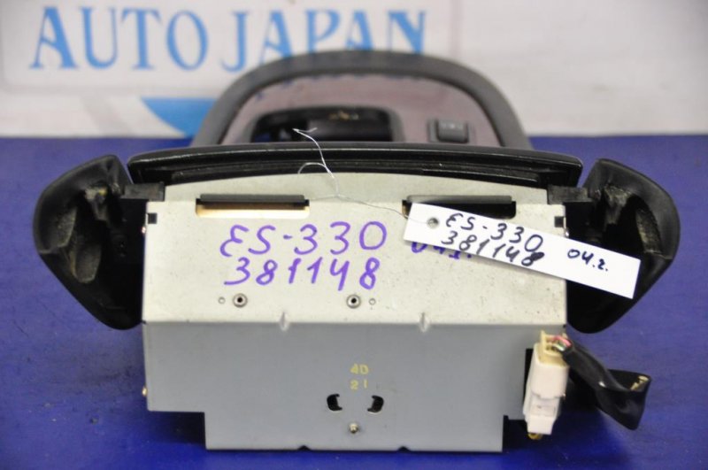 Накладка в салоне LEXUS ES300 ES330 01-06