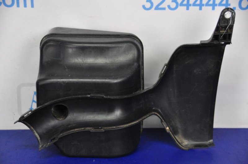 Резонатор воздушного фильтра TOYOTA CAMRY 55 14-17 177500V040 Б/У