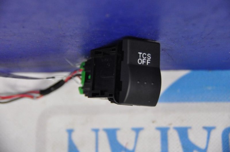 Запчасть кнопка антипробуксовочной системы MAZDA CX-9 06-16 EG23-66-4T0 Б/У Кнопка антипробуксовочной системы MAZDA CX-9 06-16 EG23-66-4T0 Б/У