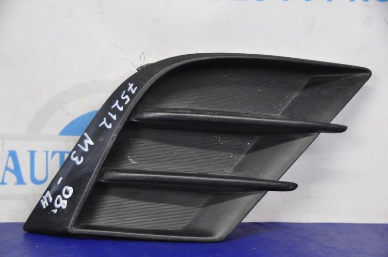 Заглушка ПТФ левая MAZDA 3 BK 03-08 BCW8-50-C21C Б/У