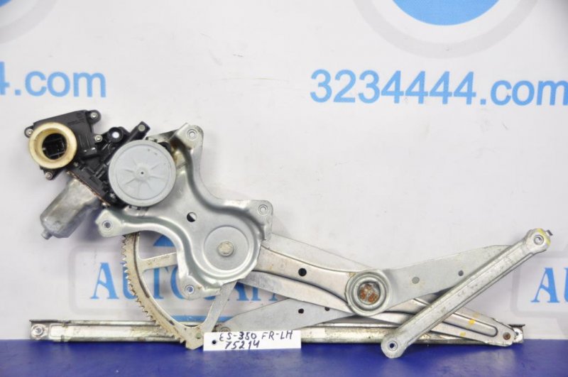 Запчасть стеклоподъемник передний правый LEXUS ES350 06-12 69801-33080 Б/У Стеклоподъемник передний правый LEXUS ES350 06-12 69801-33080 Б/У