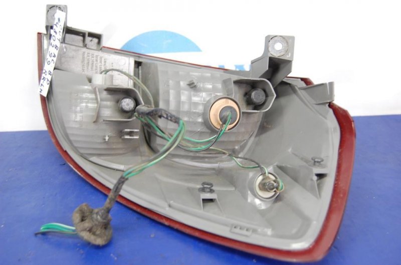Фонарь наружный задний левый SUBARU OUTBACK 03-09 BP Фонарь наружный задний левый SUBARU OUTBACK 03-09 BP