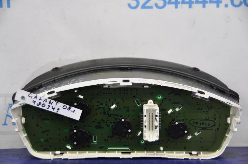 Панель приборов MITSUBISHI GALANT 03-12 Панель приборов MITSUBISHI GALANT 03-12