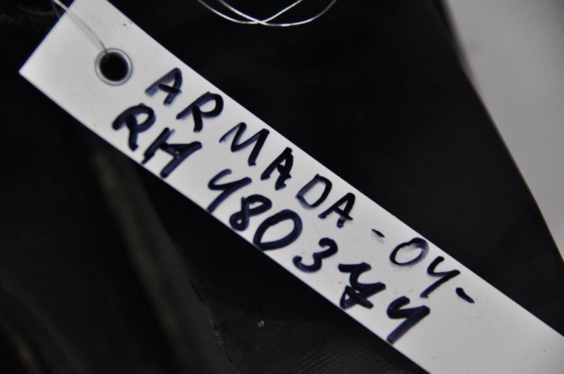 Фонарь наружный задний правый QX56 / TITAN / ARMADA 04-16 30 Фонарь наружный задний правый QX56 / TITAN / ARMADA 04-16 30