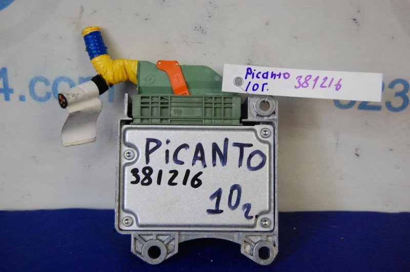 Блок управления AIRBAG KIA PICANTO SA 04-10 95910-07500 Б/У