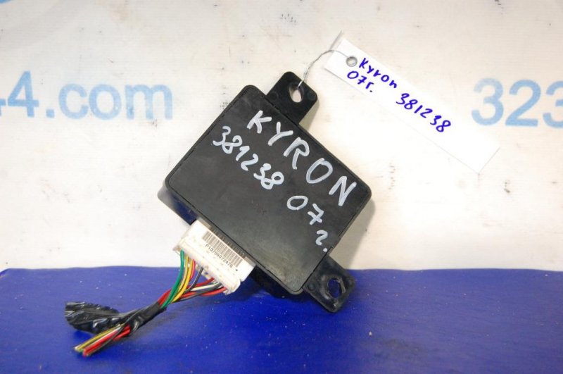 Блок управления парктроником SSANGYONG KYRON 05-15 8791009020 Б/У