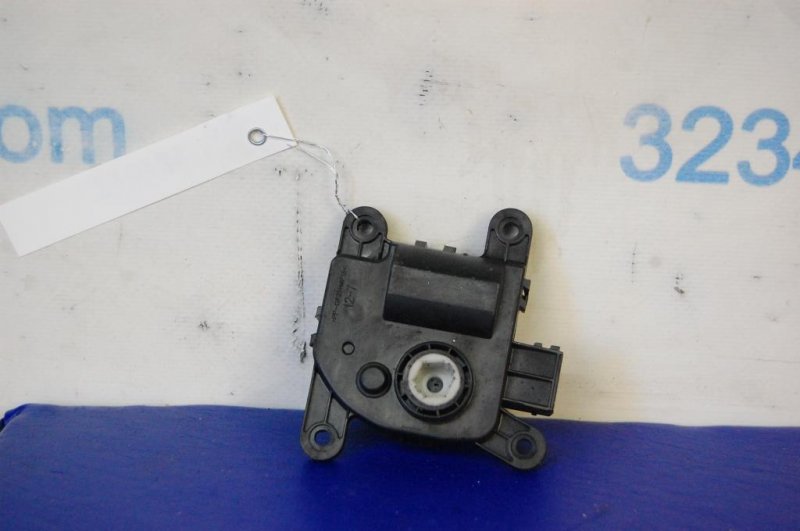 Моторчик заслонки печки KIA RIO JB 2005-2011 Б/У