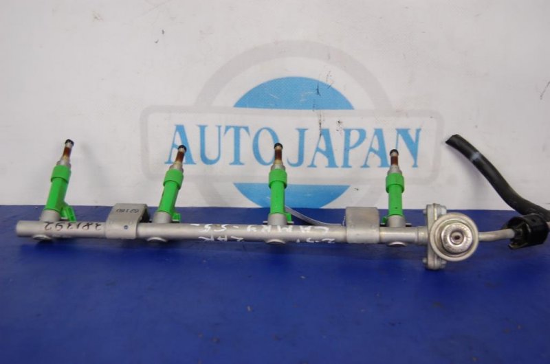 Форсунка топливная TOYOTA CAMRY 55 14-17 23209-09175 Б/У