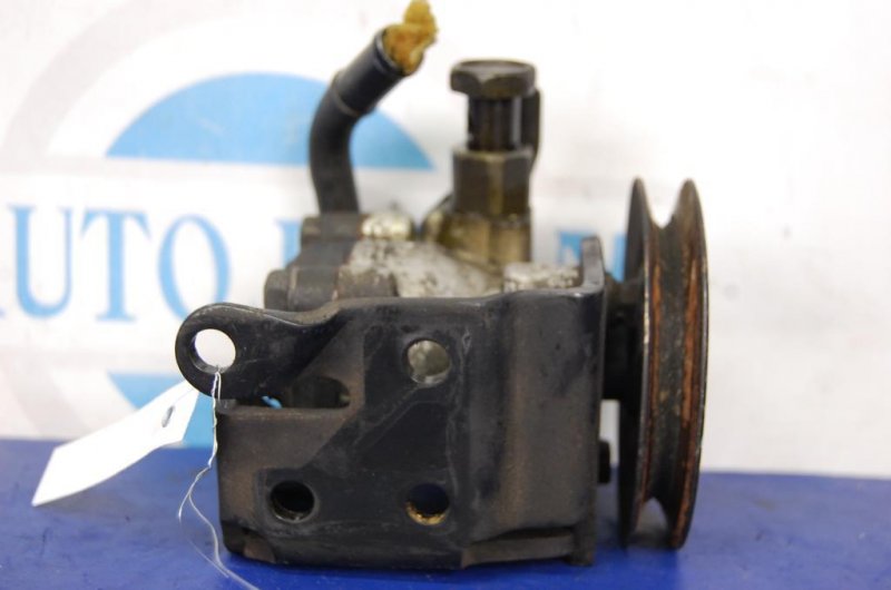 Насос ГУР MATRIX 01-08 Насос ГУР MATRIX 01-08