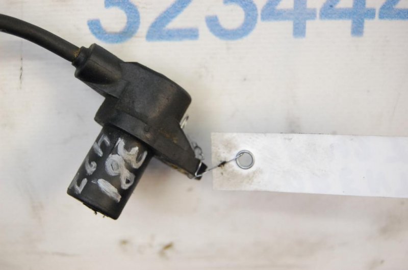 Датчик положения коленвала KIA SORENTO BL 02-09 Б/У