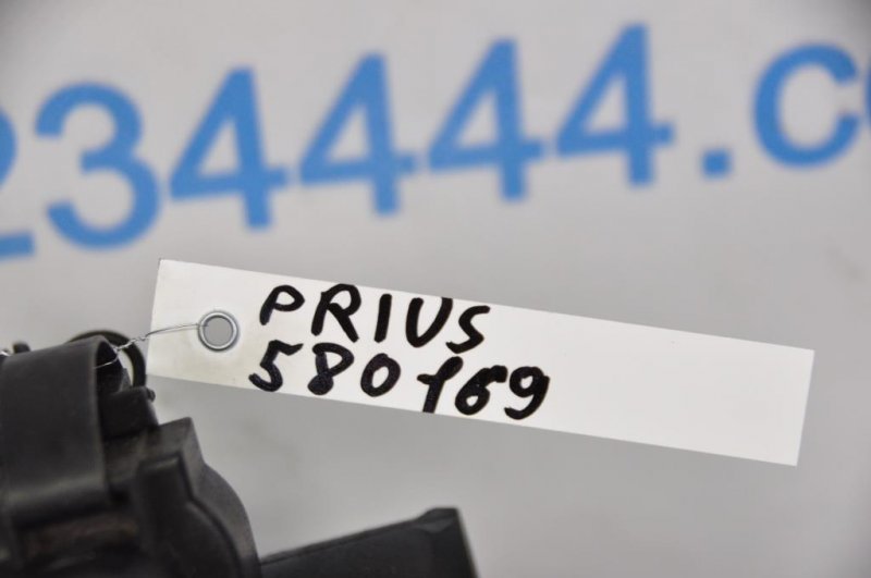 Корпус воздушного фильтра TOYOTA PRIUS - 20 03-11