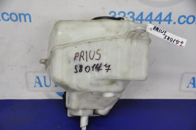 Запчасть бачок омывателя TOYOTA PRIUS - 20 03-11 8531547060 Б/У Бачок омывателя TOYOTA PRIUS - 20 03-11 8531547060 Б/У