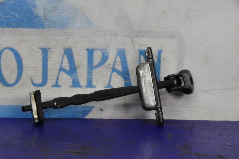 Ограничитель двери задний левый HYUNDAI SONATA LF 2014- 79480-3S000 Б/У