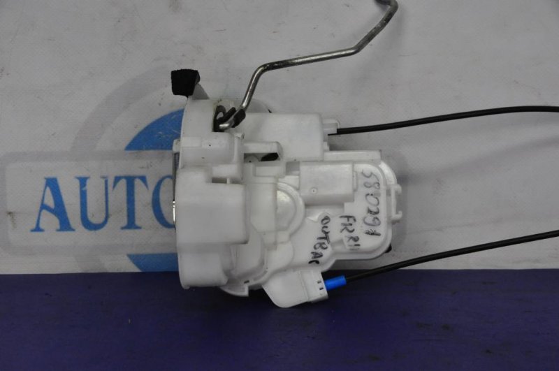 Замок двери передний правый OUTBACK 09-14 BR