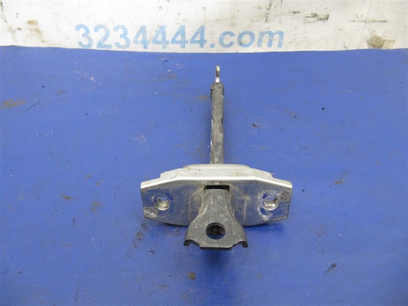 Ограничитель двери задний левый PRIUS - 20 03-11 Ограничитель двери задний левый PRIUS - 20 03-11