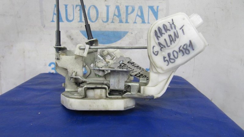 Замок двери задний правый MITSUBISHI GALANT 03-12