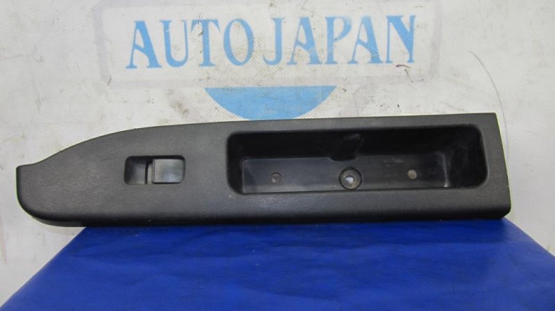 Кнопка стеклоподъемника MITSUBISHI GALANT 03-12 7222A292XA Б/У