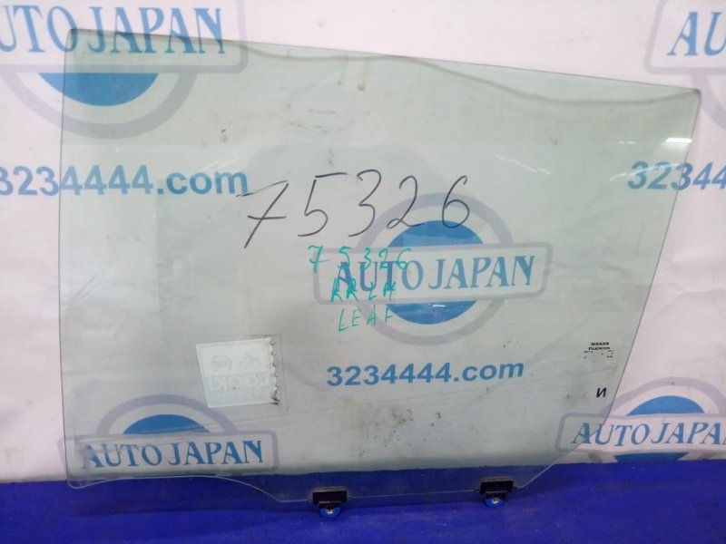 Стекло двери заднее левое NISSAN LEAF 10-17 82301-3NA5A Б/У