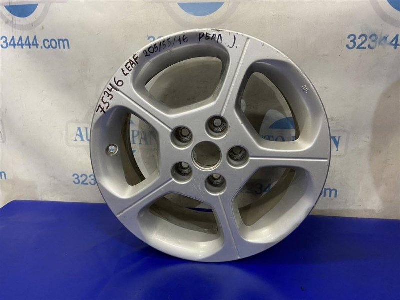 Диск R16 NISSAN LEAF 10-17 Б/У