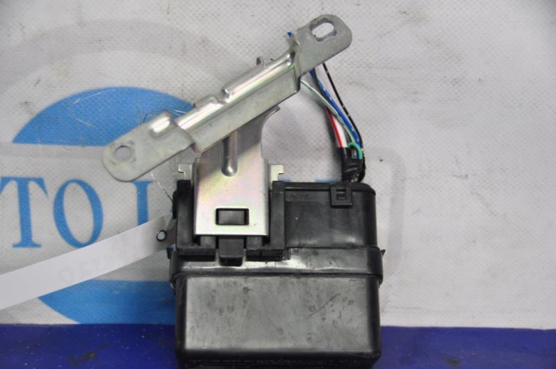 Реле INFINITI M25/M37/M56/Q70/M35H 10-16