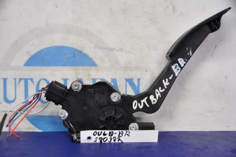 Педаль газа SUBARU OUTBACK 09-14 BR Б/У