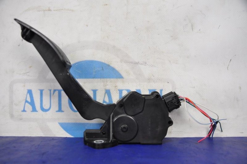 Педаль газа SUBARU OUTBACK 09-14 BR